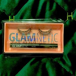 Glamnetic lashes set
